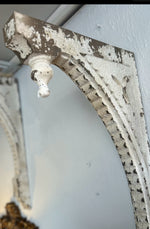 Load image into Gallery viewer, Architectural Distressed Corbel in Off White Finish
