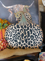 Load image into Gallery viewer, Large Metal Leopard Pumpkin with easel and stake
