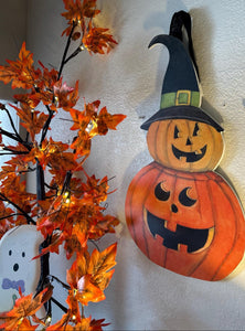 Stacked Jack O' Lanterns Door Hanger