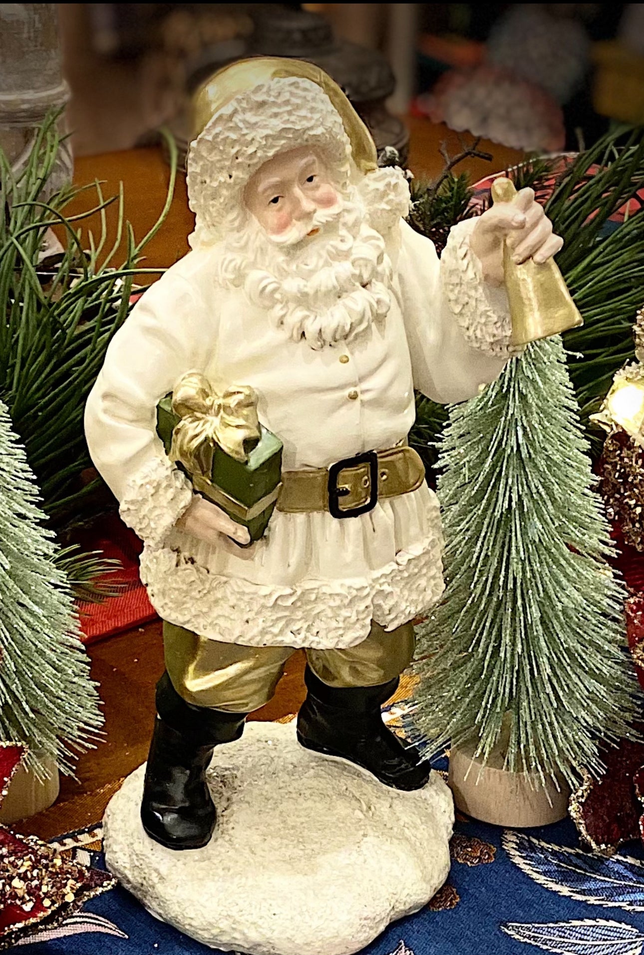 White and Gold Santa Clause Merry Christmas