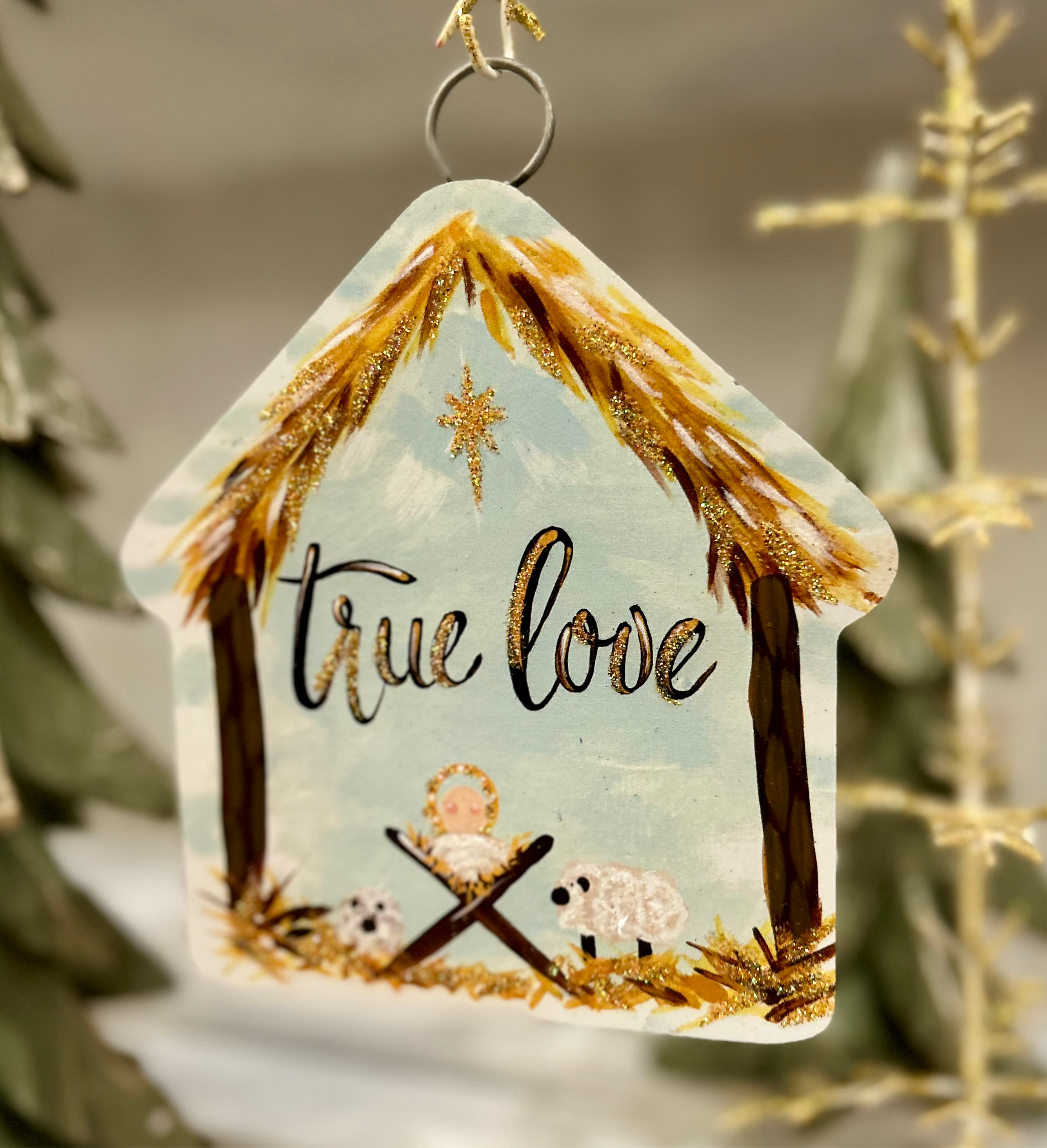 True Love Manger Mini Metal Charm