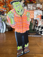 Load image into Gallery viewer, Frankie Metal Halloween Outdoor Stake
