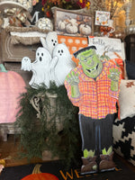 Load image into Gallery viewer, Frankie Metal Halloween Outdoor Stake
