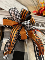 Load image into Gallery viewer, (9) Options Fall &amp; Halloween Bows
