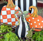 Load image into Gallery viewer, Set of 2 Pumpkins and 1 Tall Gourd Black &amp; White Stripe Metal Stake
