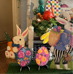 Load image into Gallery viewer, Dapper Small Bunny Metal Stake
