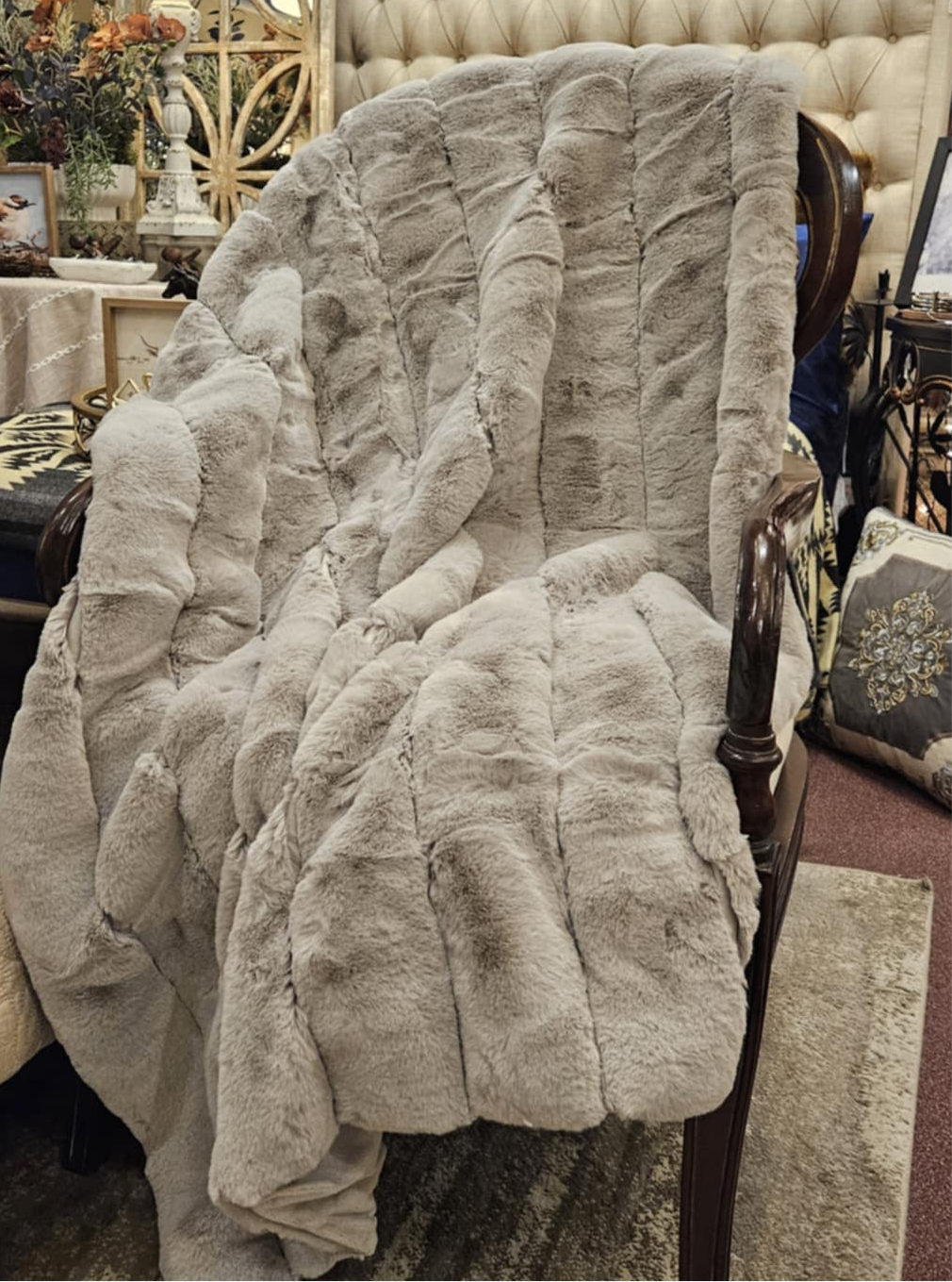 Dove Posh Faux Fur Throw 60"x72"