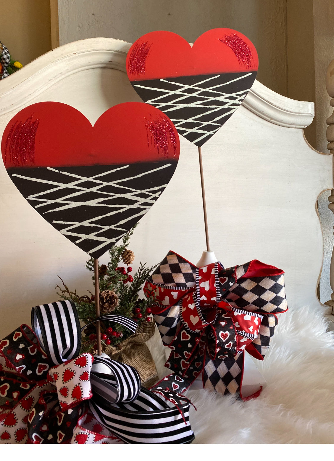 Valentines Day: Chocolate Dipped Metal Heart with White Drizzle Outdoor Stake