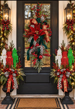 Load image into Gallery viewer, Set of 3 Nutcracker Christmas Metal Stakes Outdoor or Indoor White, Green, Red
