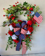 Load image into Gallery viewer, Americana: Ivy &amp; Hydrangea Wreath Red, White, Blue
