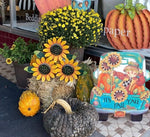 Load image into Gallery viewer, Metal Trio Sunflowers Yellow Metal Stake
