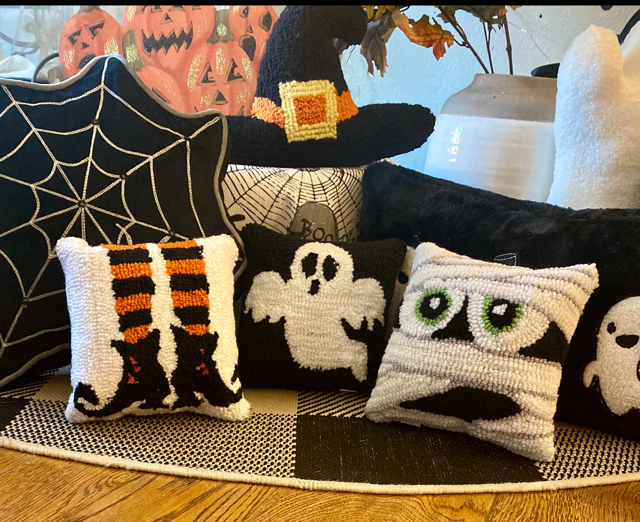 Halloween (4) Options Mini Pillows Ghost, Mummy, Witch Legs, Jack-o-Lantern