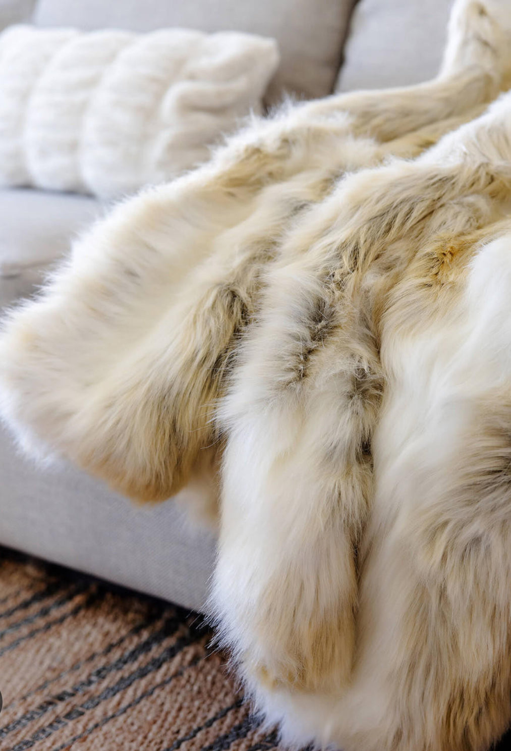 Arctic Fox Faux Fur Throw 60”x72”