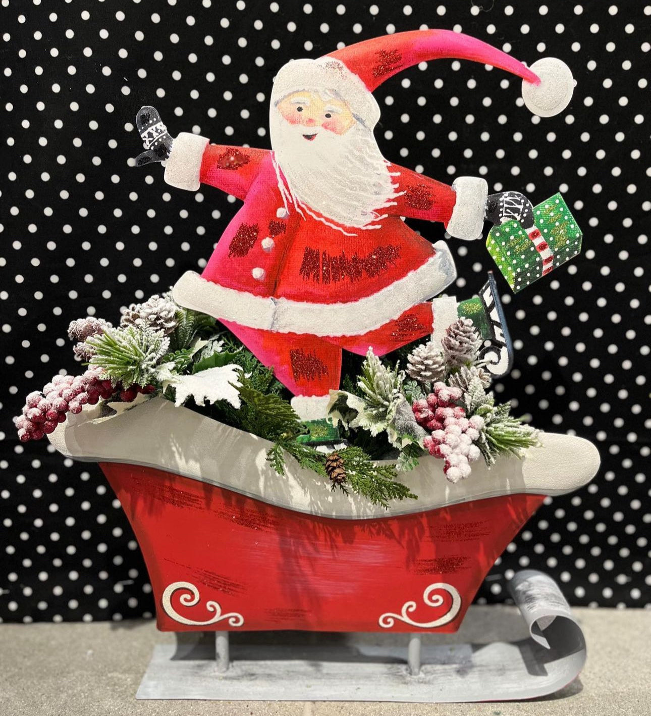 Red Sleigh Metal with Pocket for Arrangement Outdoor or Indoor