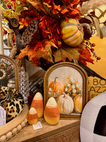 Load image into Gallery viewer, Fall Pumpkins Wood Frame Picture Arch Top Design
