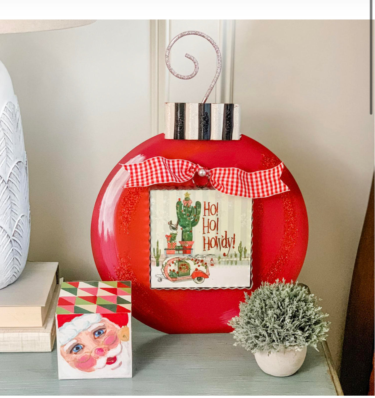 New! Red Ornament Display for Mini Prints