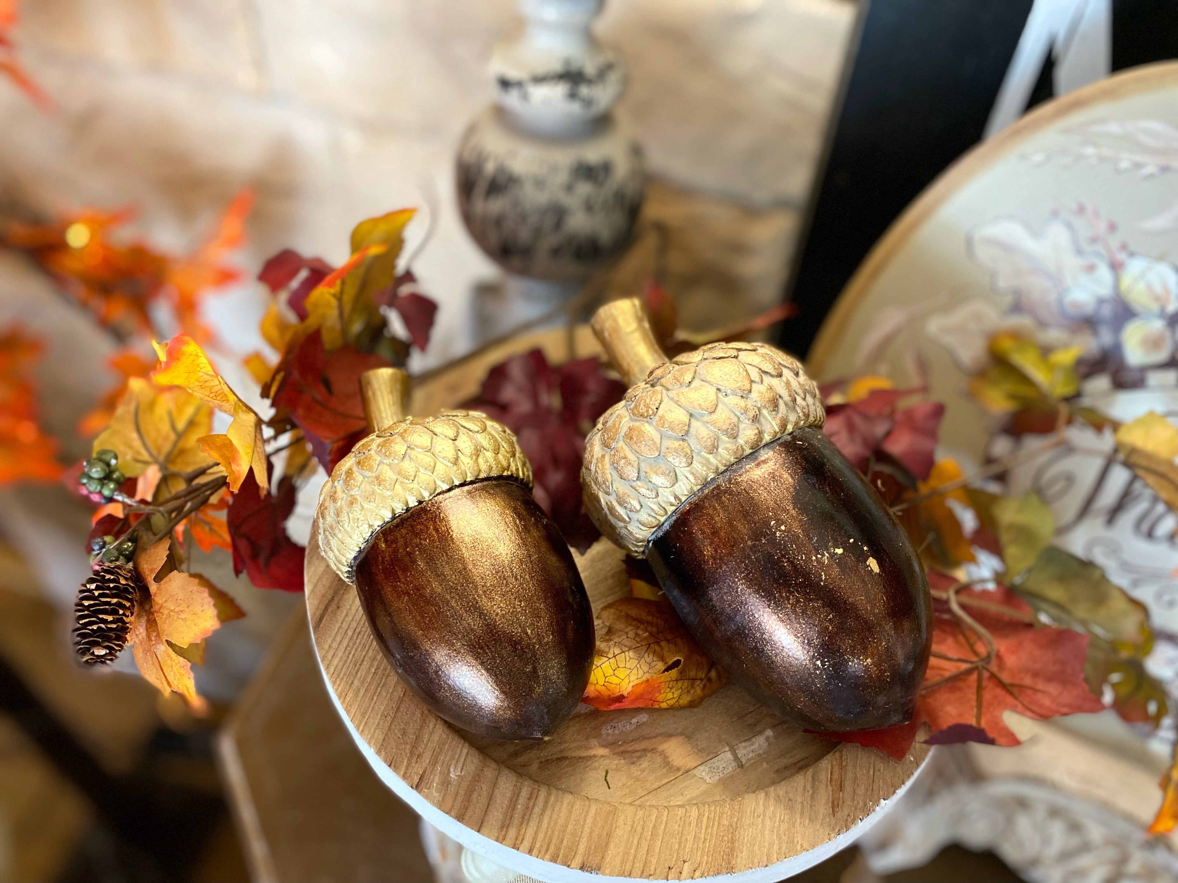 Elegant Fall Bronze & Gold Acorns