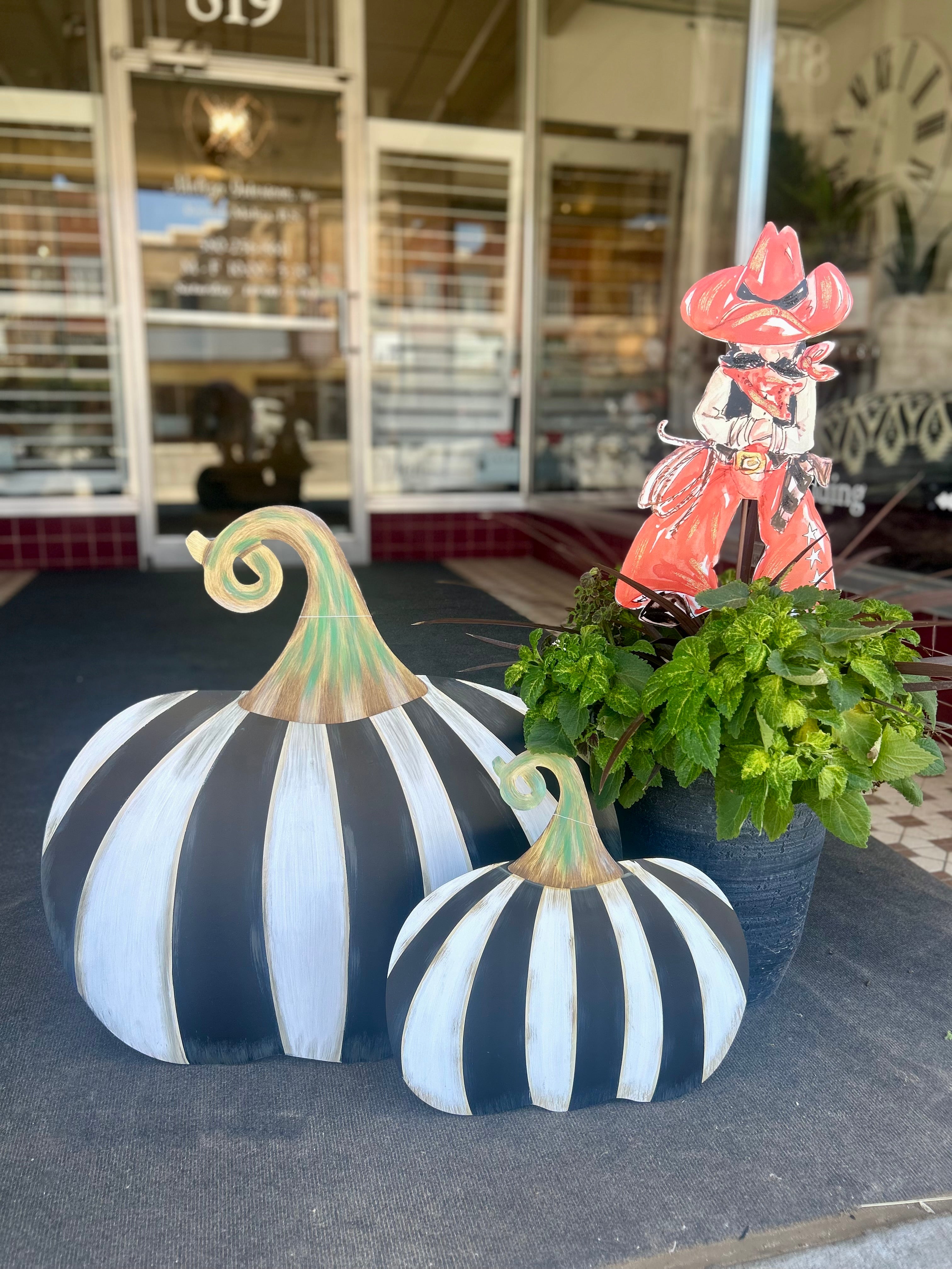 Small Short Black & White Striped Metal Pumpkin Yard Stake