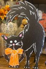 Load image into Gallery viewer, Scaredy Black Cat Metal Outdoor Stake
