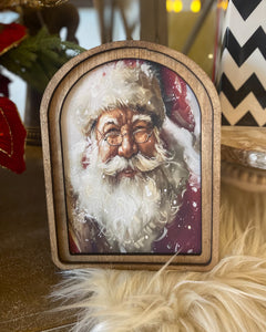 Arch Top Wooden Classic Santa Art with Snow or Round Wood Frame