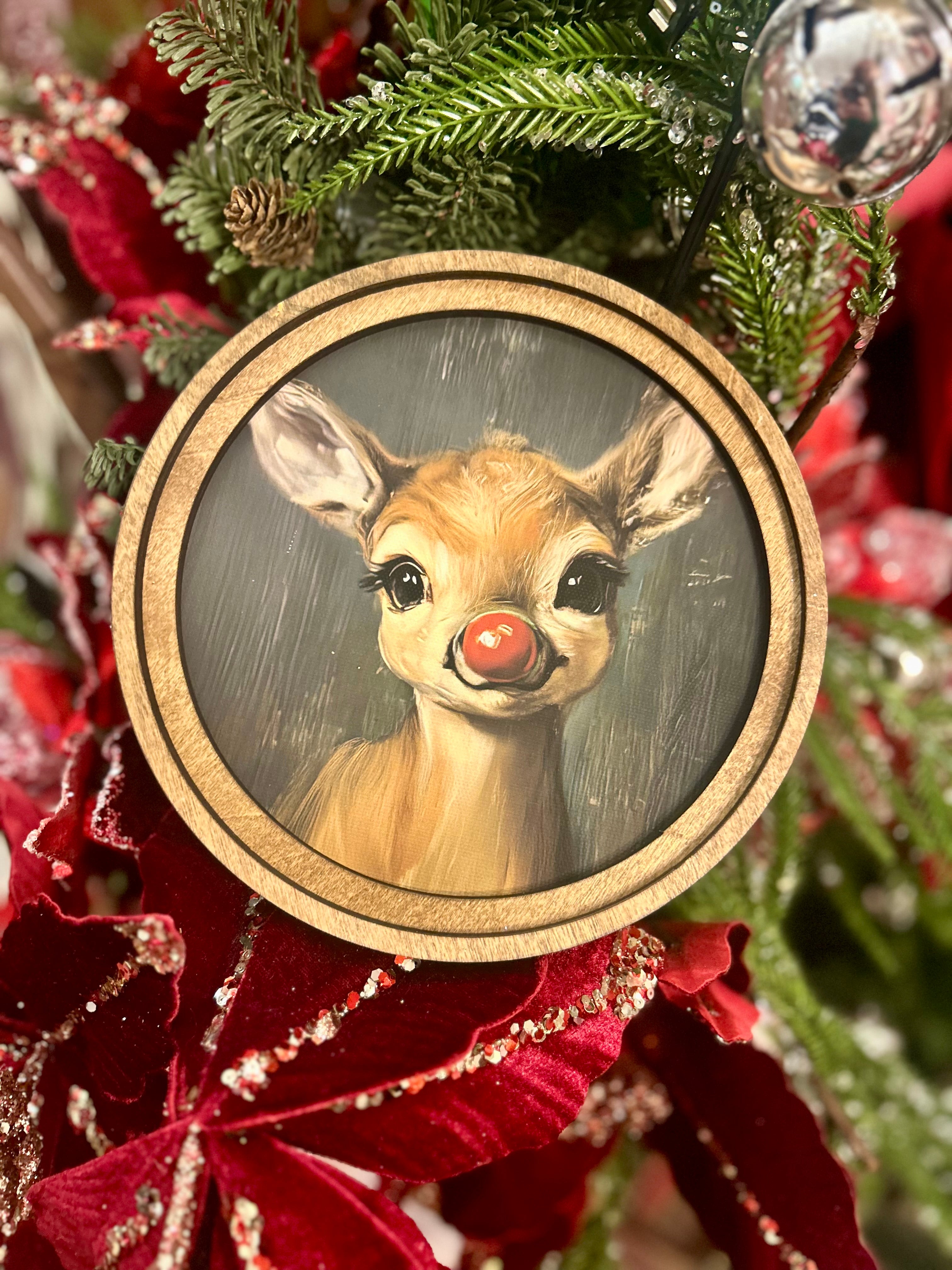 Rudolph Portrait Round Wood Frame Christmas Decor