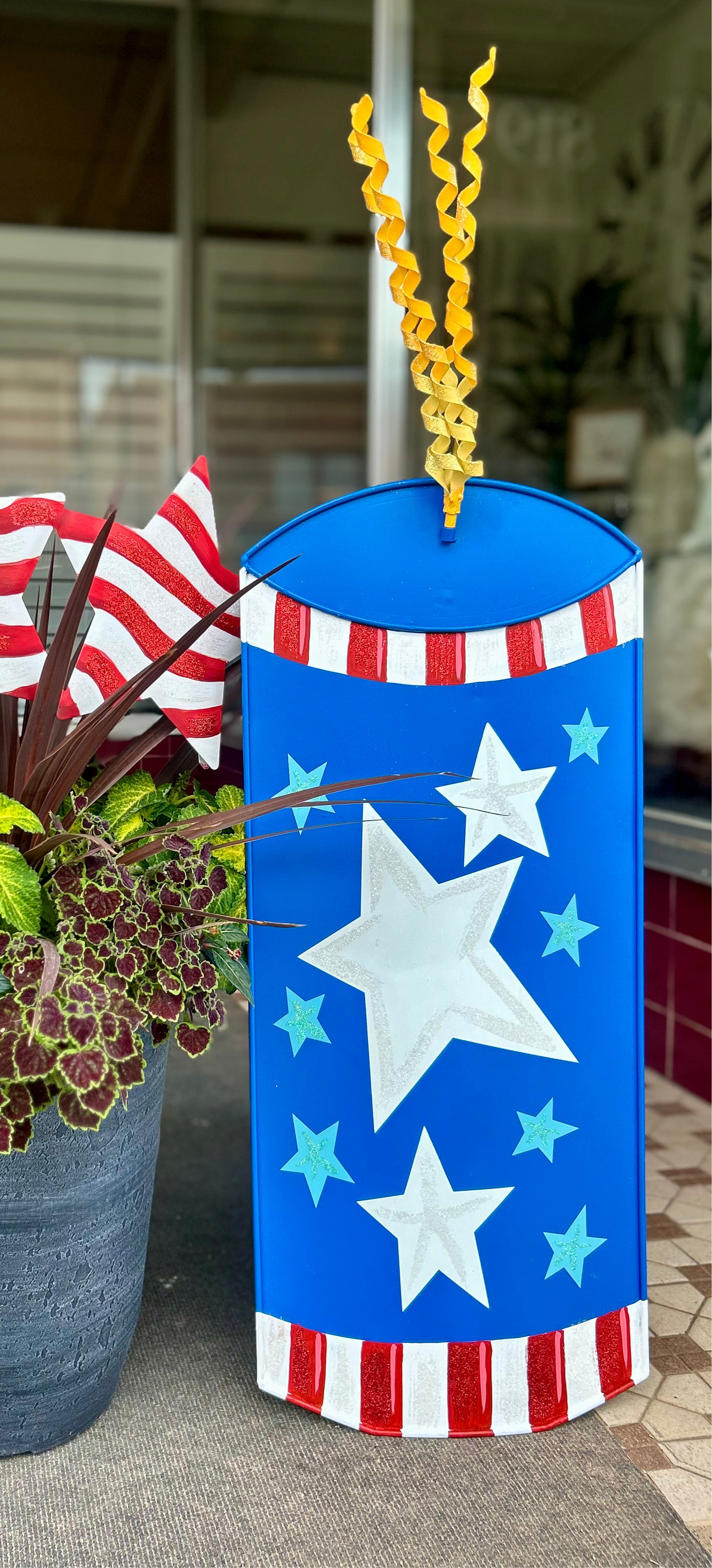 Americana: Blue Yard Stars & Stripes Firecracker Metal Stake with Easel
