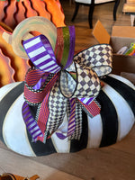 Load image into Gallery viewer, Whimsical Halloween Bow
