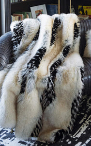 Luxurious Ivory Fox Faux Fur Throw