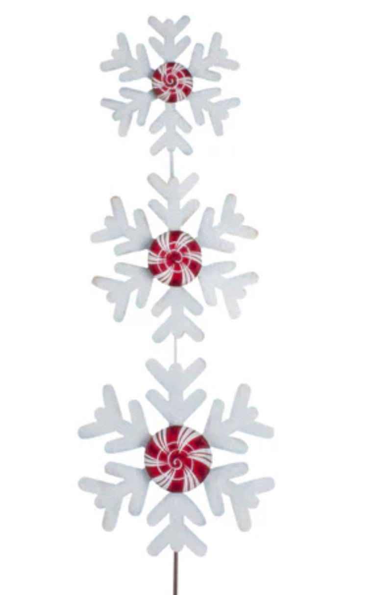 Snowflake Topiary with Candy Center Metal Outdoor Stake