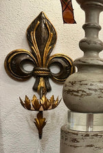 Load image into Gallery viewer, Antique Gold Fleur-de-Lis Wall Candle Sconce
