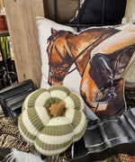 Load image into Gallery viewer, Large Khaki &amp; Cream Knit Horizontal Stripe Pumpkin
