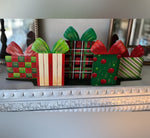 Load image into Gallery viewer, Christmas Black, Green, White, Red Packages Metal Mantle Display
