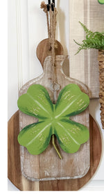 Load image into Gallery viewer, St Patricks Green 4-leaf Clover Metal Charm
