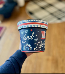 Americana: Sweet Liberty 6” Pot Red, White, and Blue