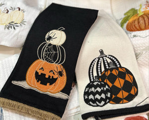 Harlequin, Chevron, Sequins Halloween White Towel