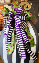 Load image into Gallery viewer, (4) Option Bows: Whimsical Custom Bows Harlequin Black, White, Bright Green, Pink Pumpkin, Stripe Ribbon, Purple, Orange
