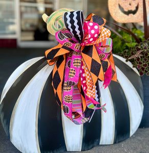 Whimsical Fall Halloween Bow Polka Dots, Check, Diamond, Ric Rac, and Pumpkin Patterns