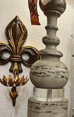 Load image into Gallery viewer, Antique Gold Fleur-de-Lis Wall Candle Sconce
