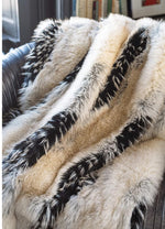 Load image into Gallery viewer, Luxurious Ivory Fox Faux Fur Throw
