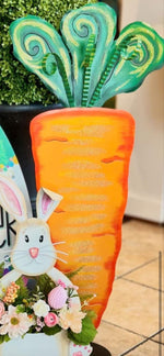 Load image into Gallery viewer, Large Metal Yard Carrot Indoor or Easter Outdoor Stake
