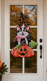 Load image into Gallery viewer, New! Black Cat on Jack-o-lantern Pumpkin Door Hanger
