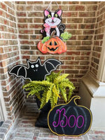 Load image into Gallery viewer, New! Black Cat on Jack-o-lantern Pumpkin Door Hanger
