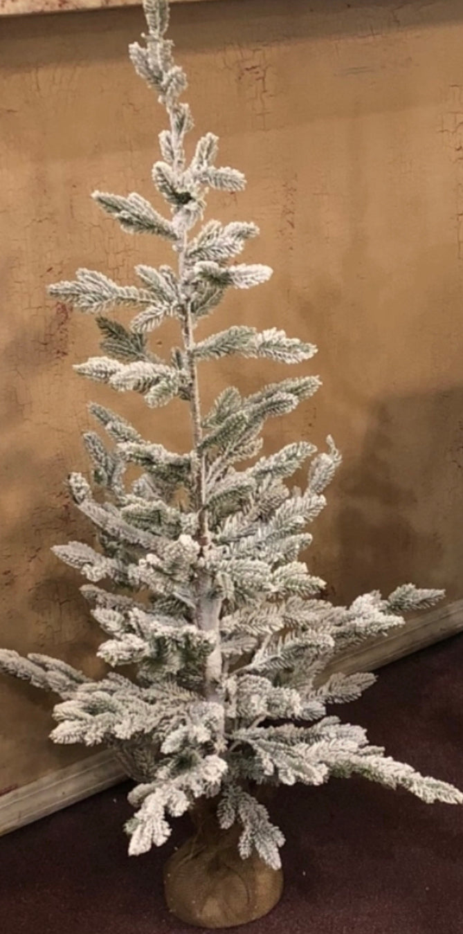 Light Flocked Pine Tree in Burlap Base