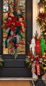 Load image into Gallery viewer, Set of 3 Nutcracker Christmas Metal Stakes Outdoor or Indoor White, Green, Red
