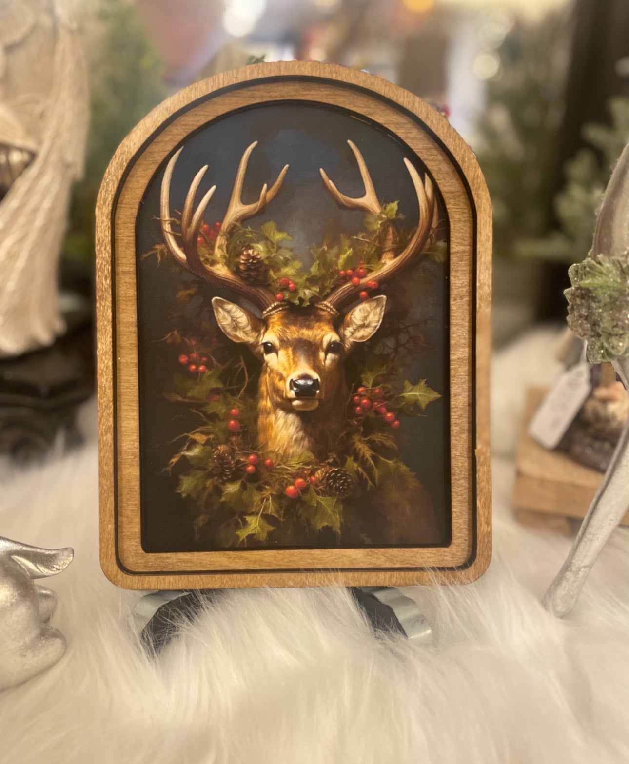 Arch Top Wooden Deer Art with Holly