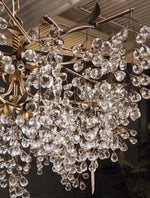 Load image into Gallery viewer, Glicina 8-Light Chandelier in Natural Brass by Quorum International
