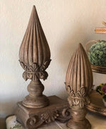 Load image into Gallery viewer, Bronze Tan Artichoke Set of 2 Resin Finials
