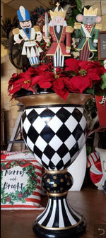 Load image into Gallery viewer, Velvet Red Poinsettia Bush
