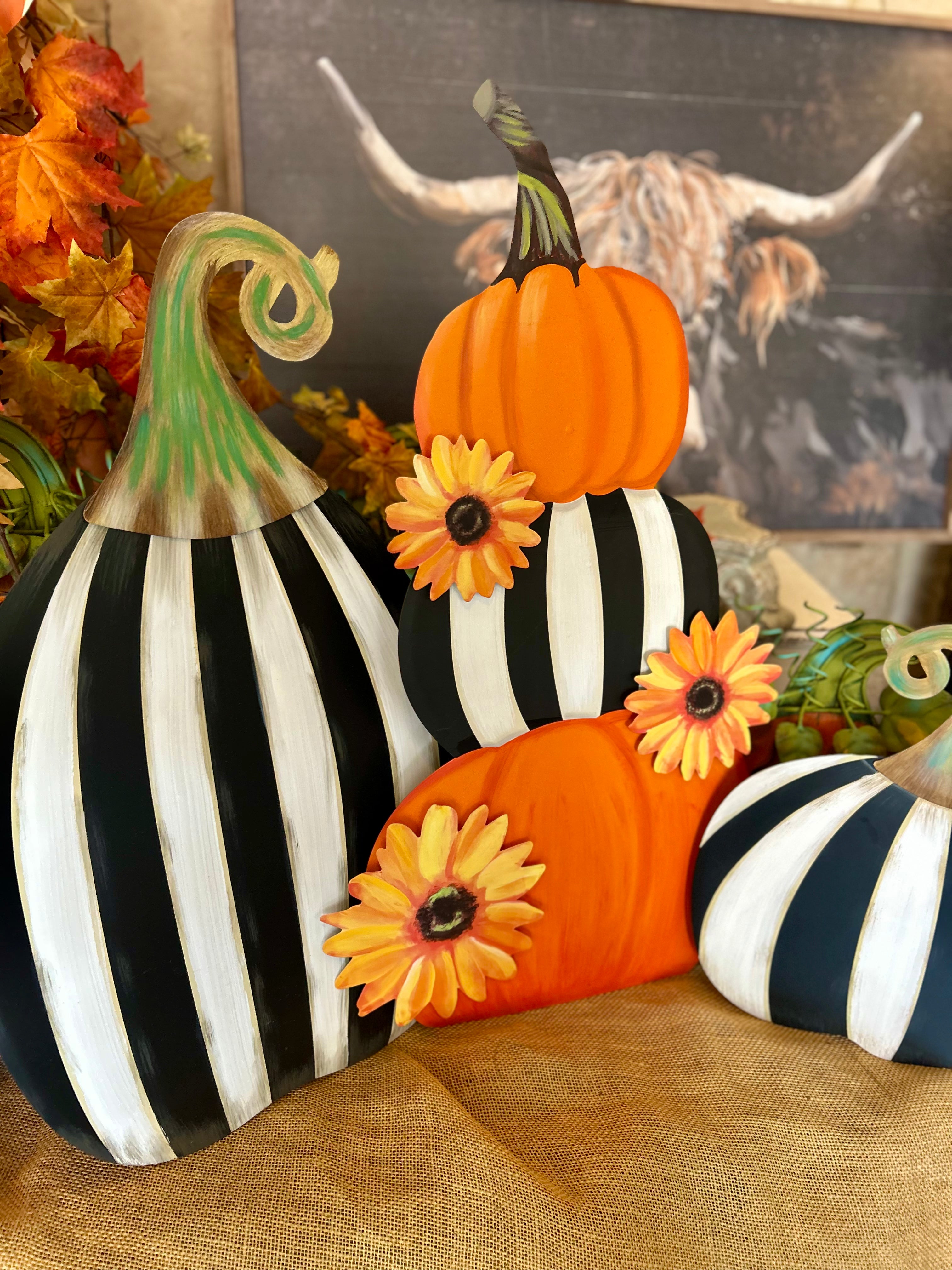 New! Pumpkin Topiary Stack Sunflower and Stripe Pattern Metal Stake with Easel