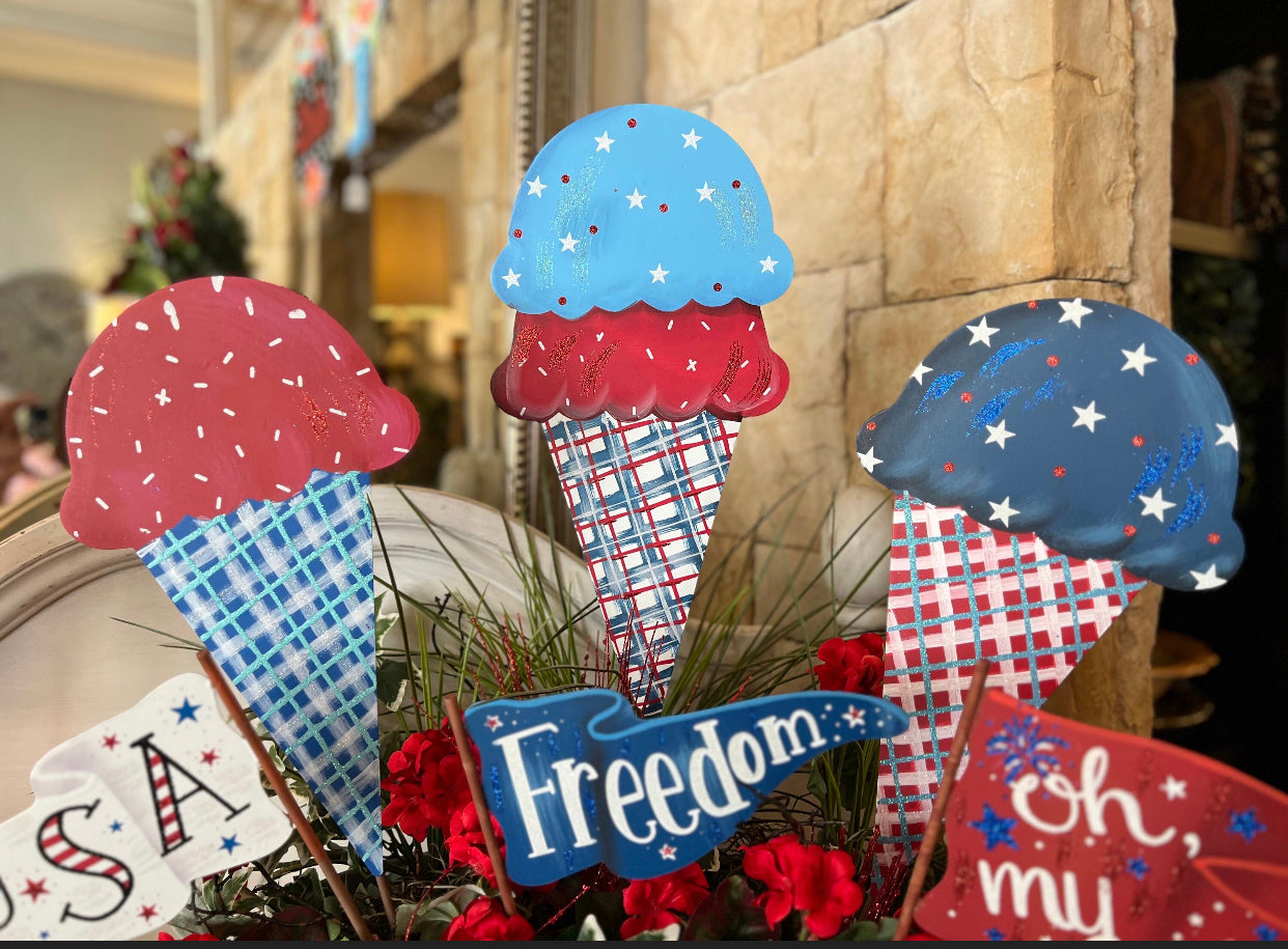 Americana: Double Scoop Ice Cream Cone Red, White and Blue Metal Stars